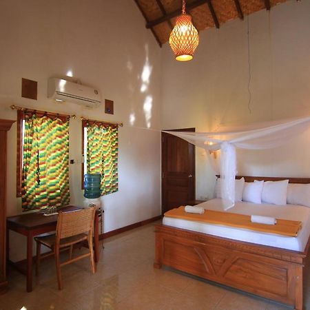 Bidara Cottage Labuhan Pandan Exterior photo